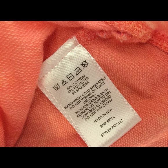 Painted Thread Cold Shoulder Peach Sweater Sz. S - Picture 7 of 7